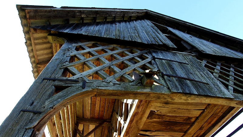 Levicar_Nm_VinjaVas_Kozolci_2012_06_16_IMG_4336