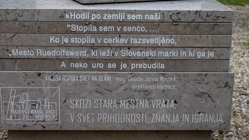 rastoča knjiga