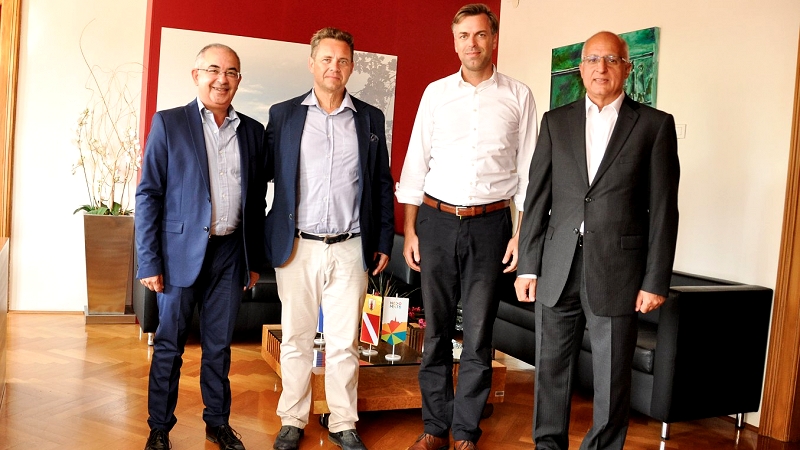 Župan Gregor Macedoni sprejel  malteškega generalnega državnega revizorja

