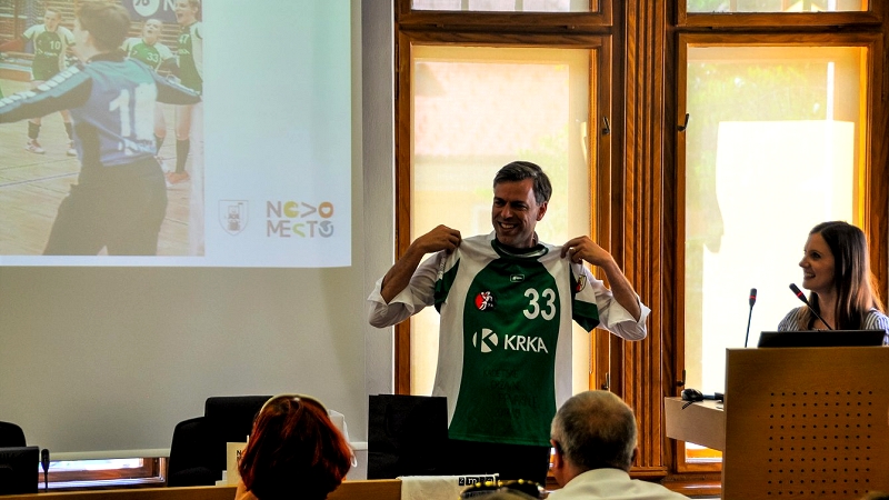 Župan na sprejemu gostil ŽRK Krka, MRK Krka in ŽKK Krka