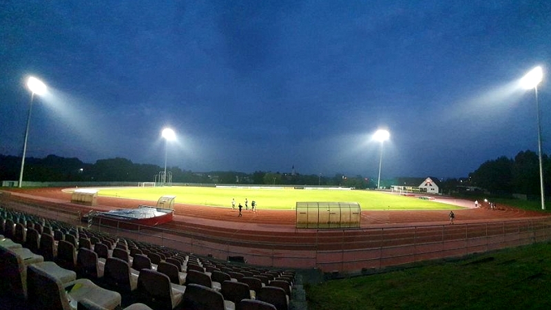 razsvetljava Stadion Portoval