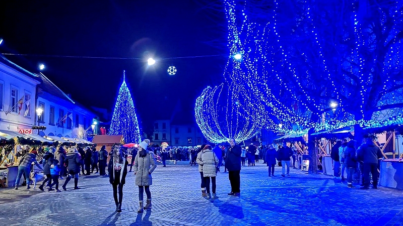 Veseli december