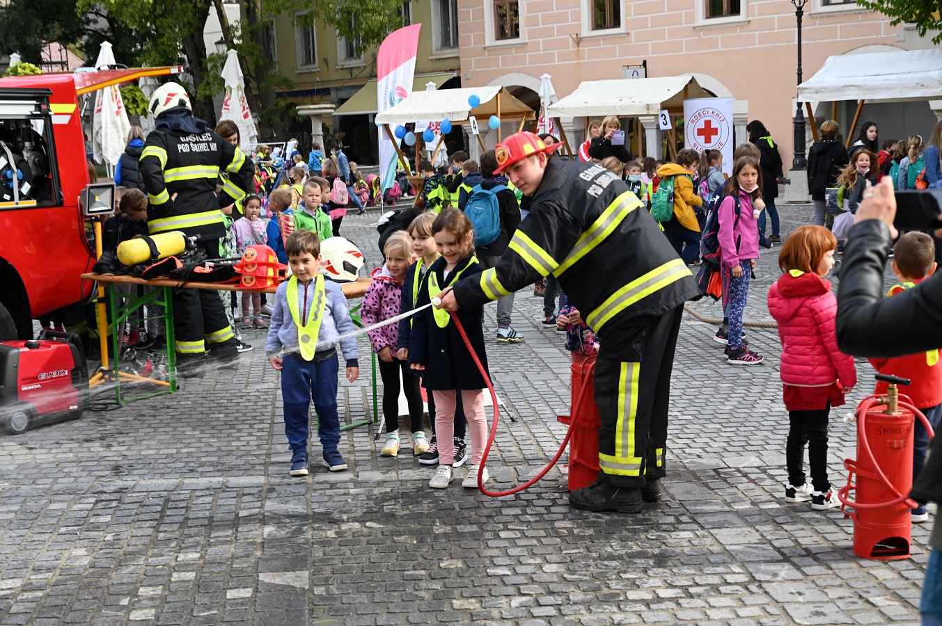 Slika 27 Dan brez avtomobila na Glavnem trgu