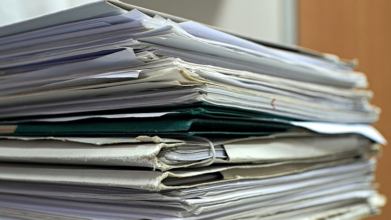 papers-ga396b07ba_1920