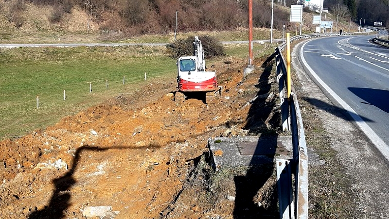  REKONSTRUKCIJA GLAVNEGA KRIŽIŠČA