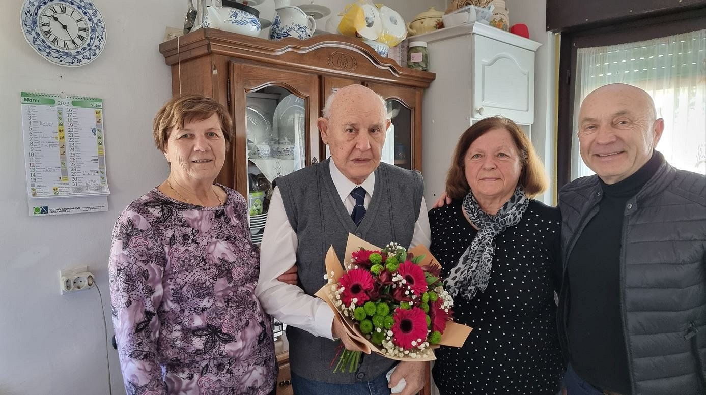 Franc Klemenčič – legenda slovenskega letalstva - 90 LETNIK - Majde ...