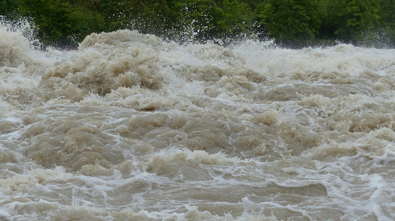 flood-123200_1920.jpg