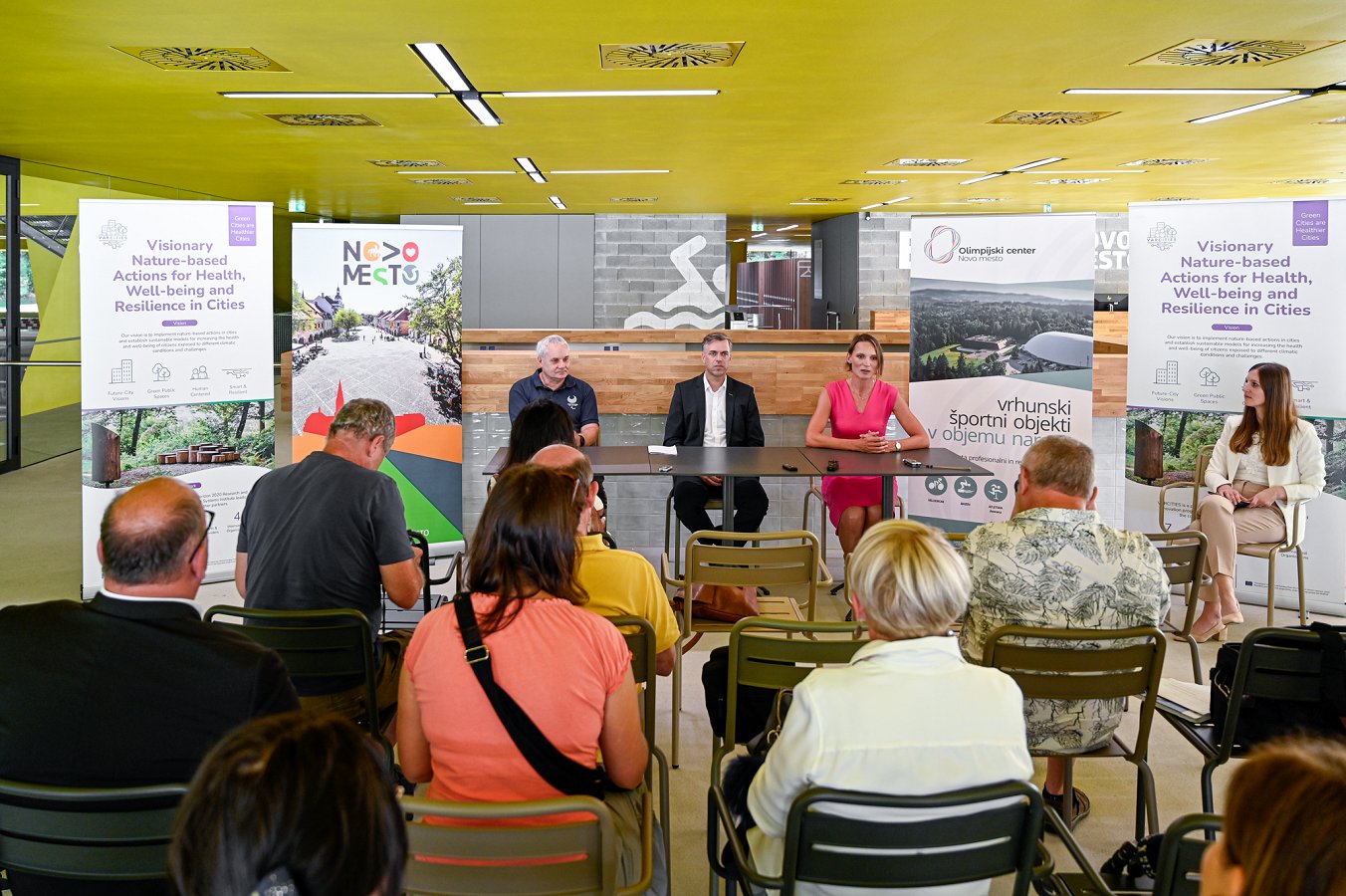 Novinarska konferenca od odprtju Bazena Novo mesto