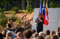 Glasbeni gost Tokav in Emanuela na  otvoritvi Bazena Novo mesto