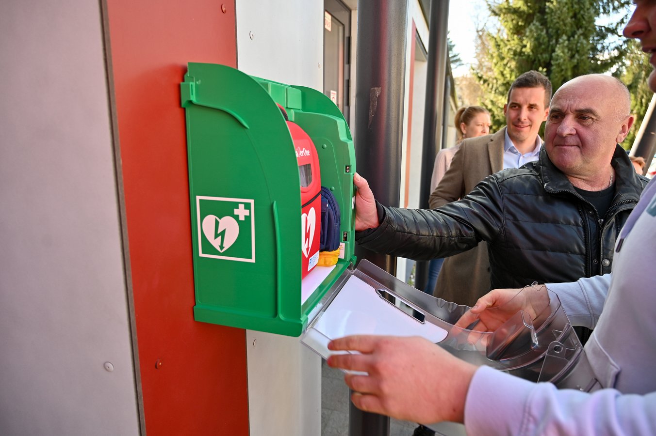 AED