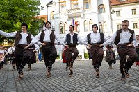20-TK-Žur vseh kultur in mladinska folklorna sekcija SKD Novo mesto.jpg