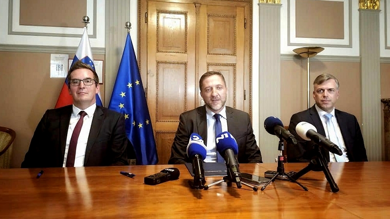 Podpis povprečnine