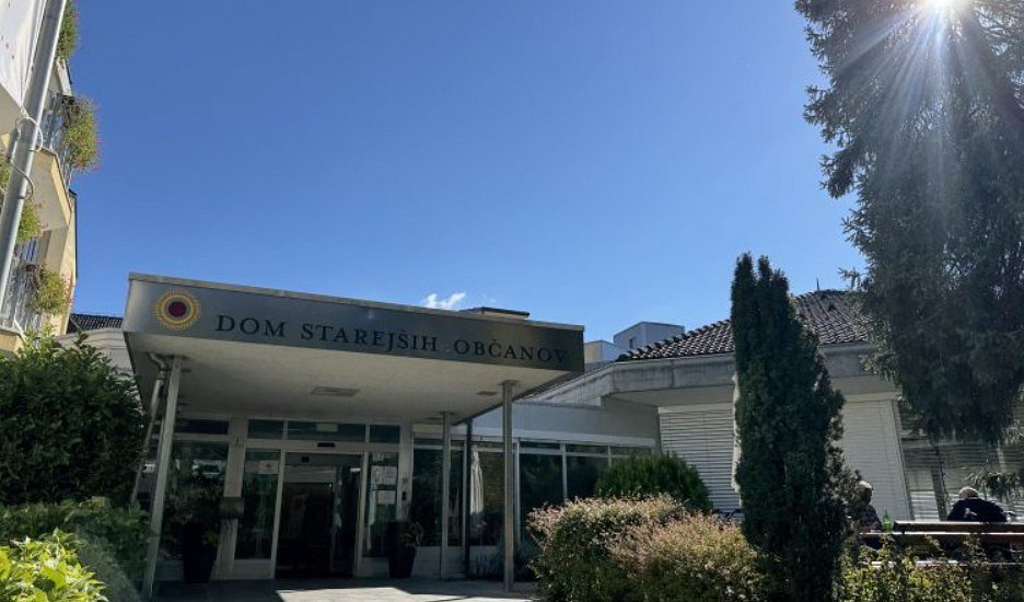 Dom starejših občanov - stavba Dom starejših občanov Novo mesto vabi na posvet o dolgotrajni oskrbi