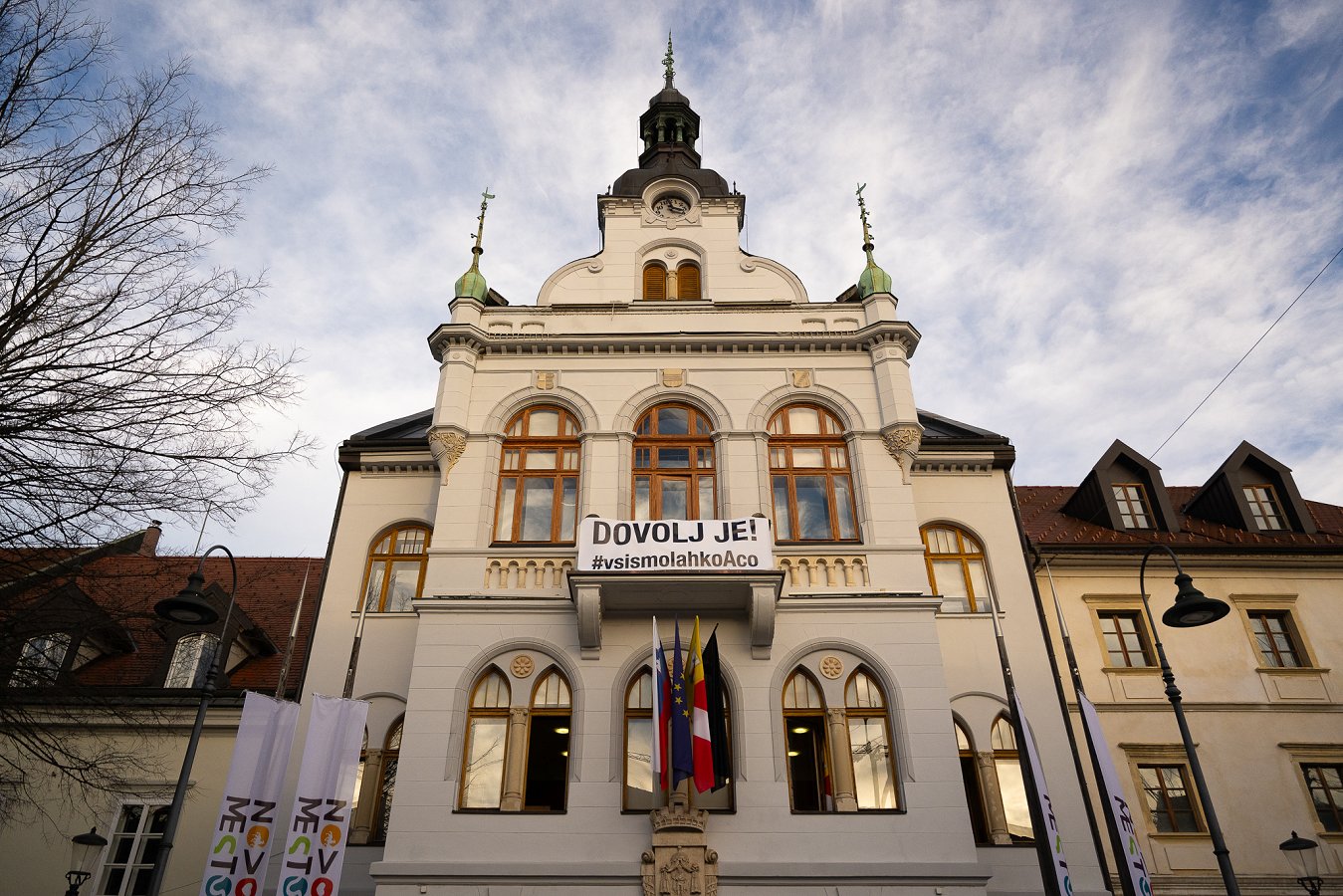 rotovž Poraba »romskih« sredstev je namenska in transparentna, ta vlaganja pa ne morejo nadomestiti nedelujočih državnih sistemov