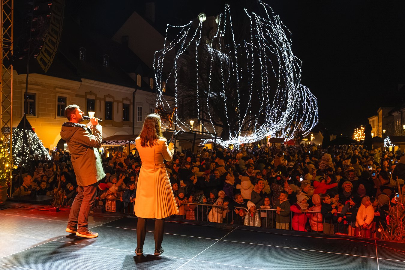  S prižigom lučk smo uradno otvorili advent v Novem mestu