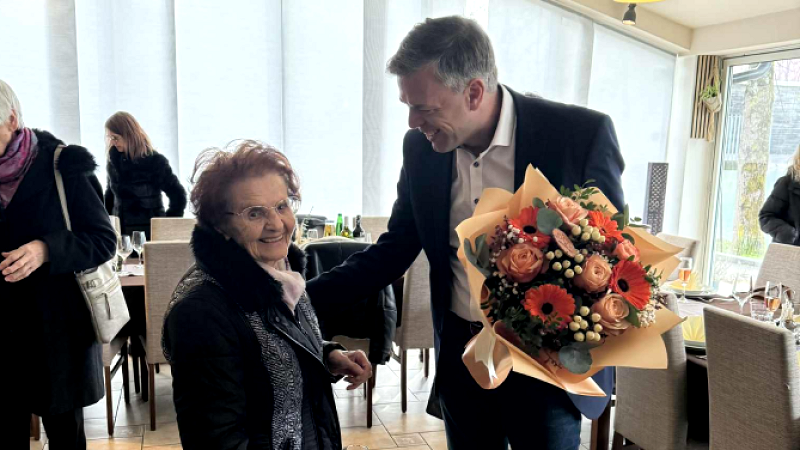 100 letnica Emilija Perdec z županom