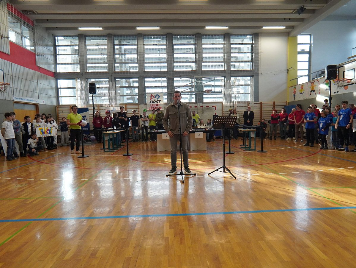 podžupan Urban Kramar med pozdravnim nagovorom podžupan Urban Kramar med pozdravnim nagovorom