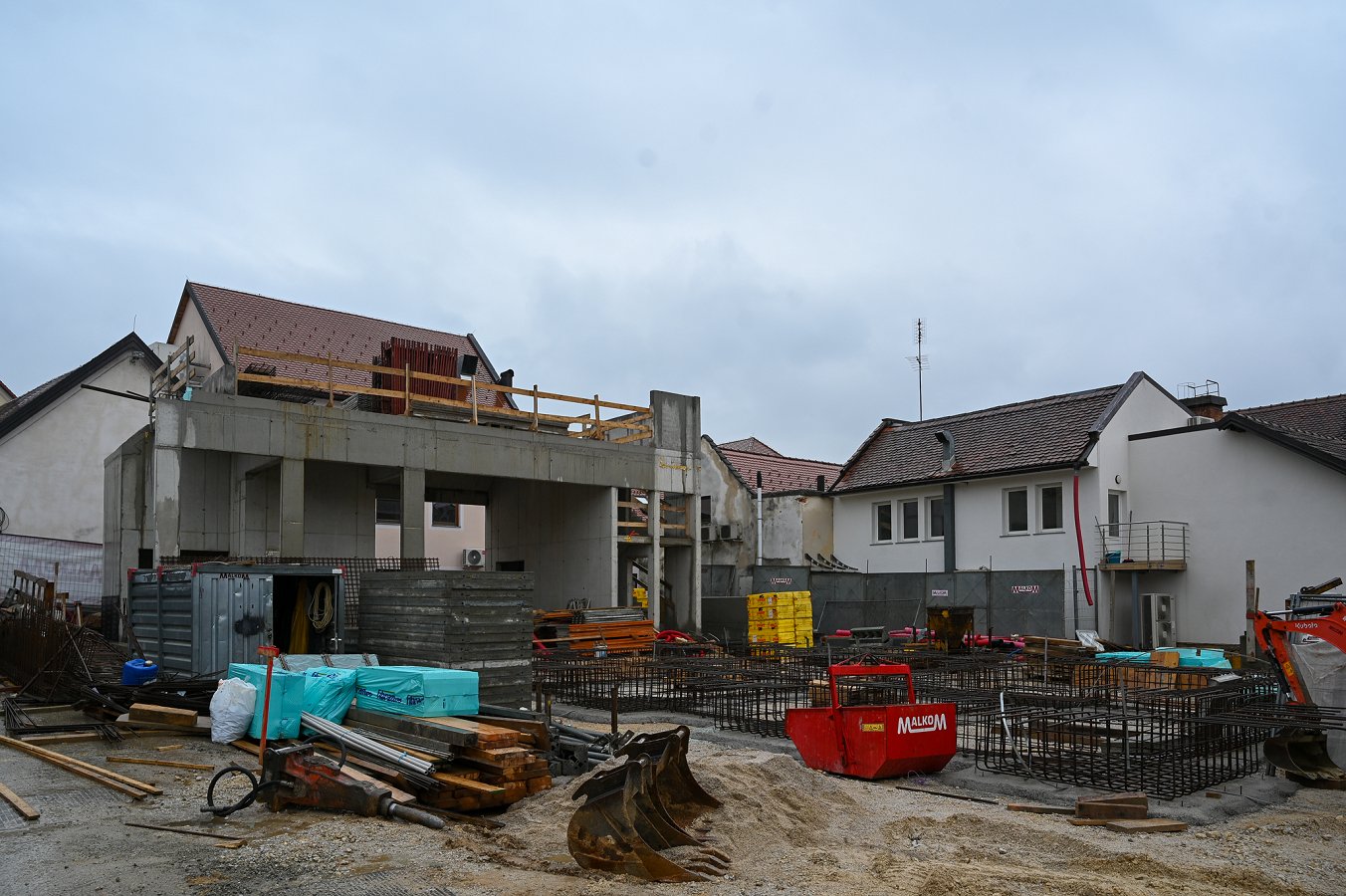 Gradnja tržnice MONM