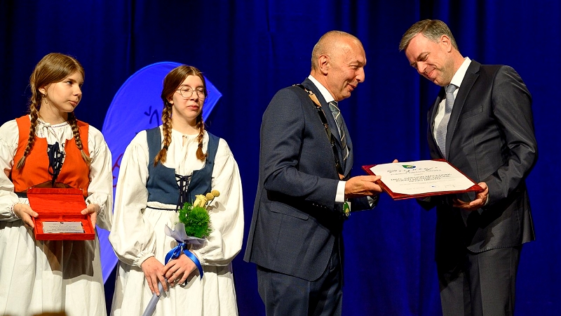 G. Macedoni - priznanje 2 (002)