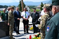obisk groba Franca Uršiča