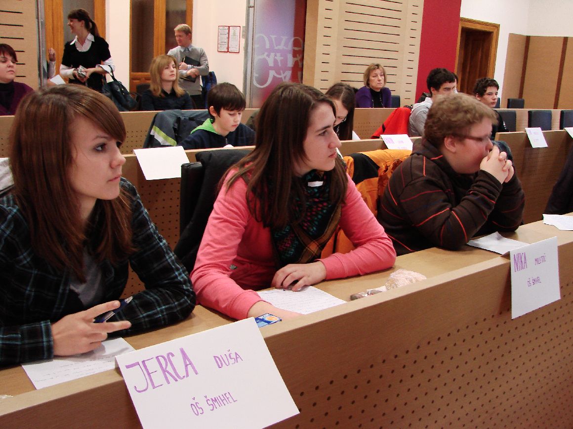 otroski parlament2010 2  ZA NET.jpg